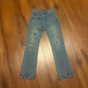 Undercover jeans
